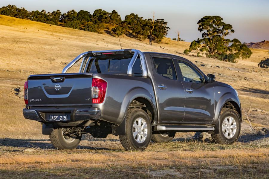  Nissan Navara ST Dual Cab (D23) 2017 года  (AU) (фото 17 из 29)